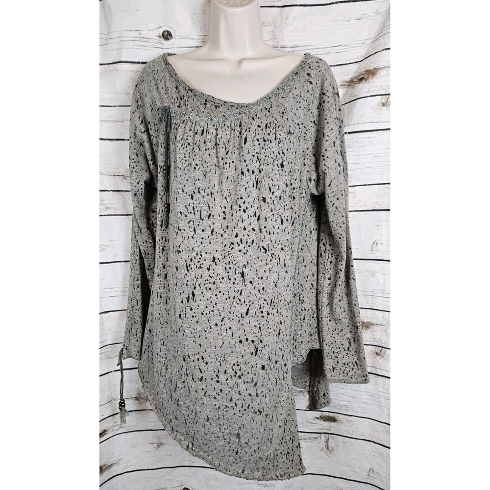 Double D Ranch Gray Knit Tunic Top M Embroidered Tassels Boho Faux Wrap